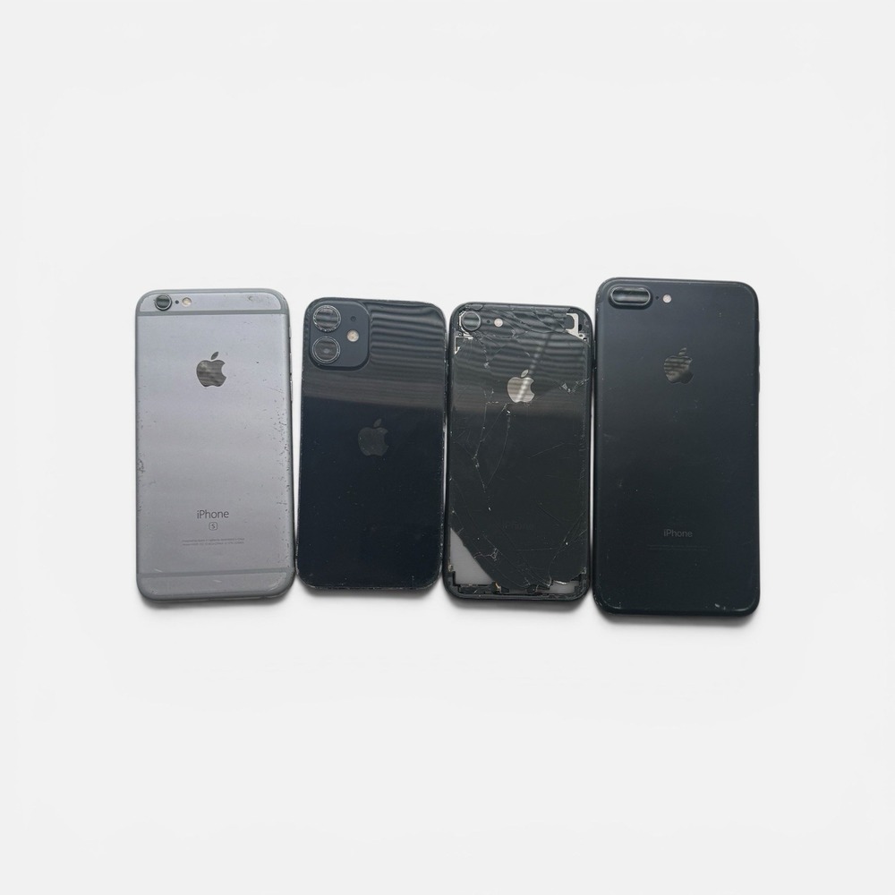 iPhone Lot of 4 Phones For PARTS ONLY Repair Apple Smartphone Bundle